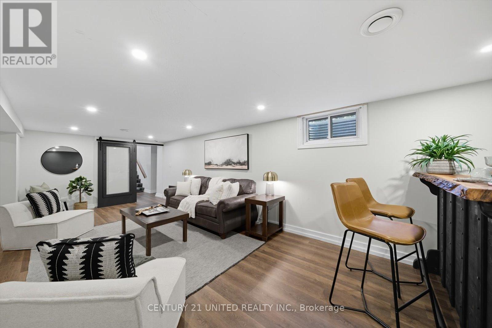 749 Spillsbury Drive, Peterborough, Ontario K9K 1K9 - Photo 30 - X12504688