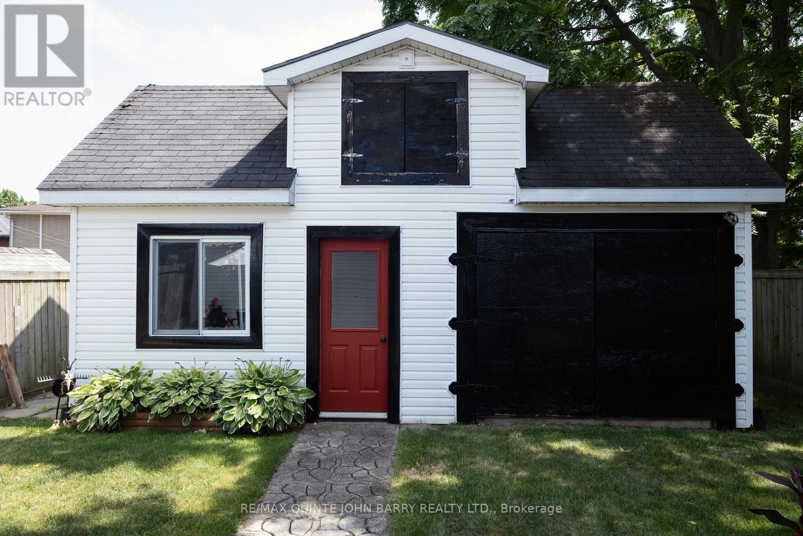 17 James Street, Quinte West, Ontario  K8V 2W8 - Photo 32 - X12504770