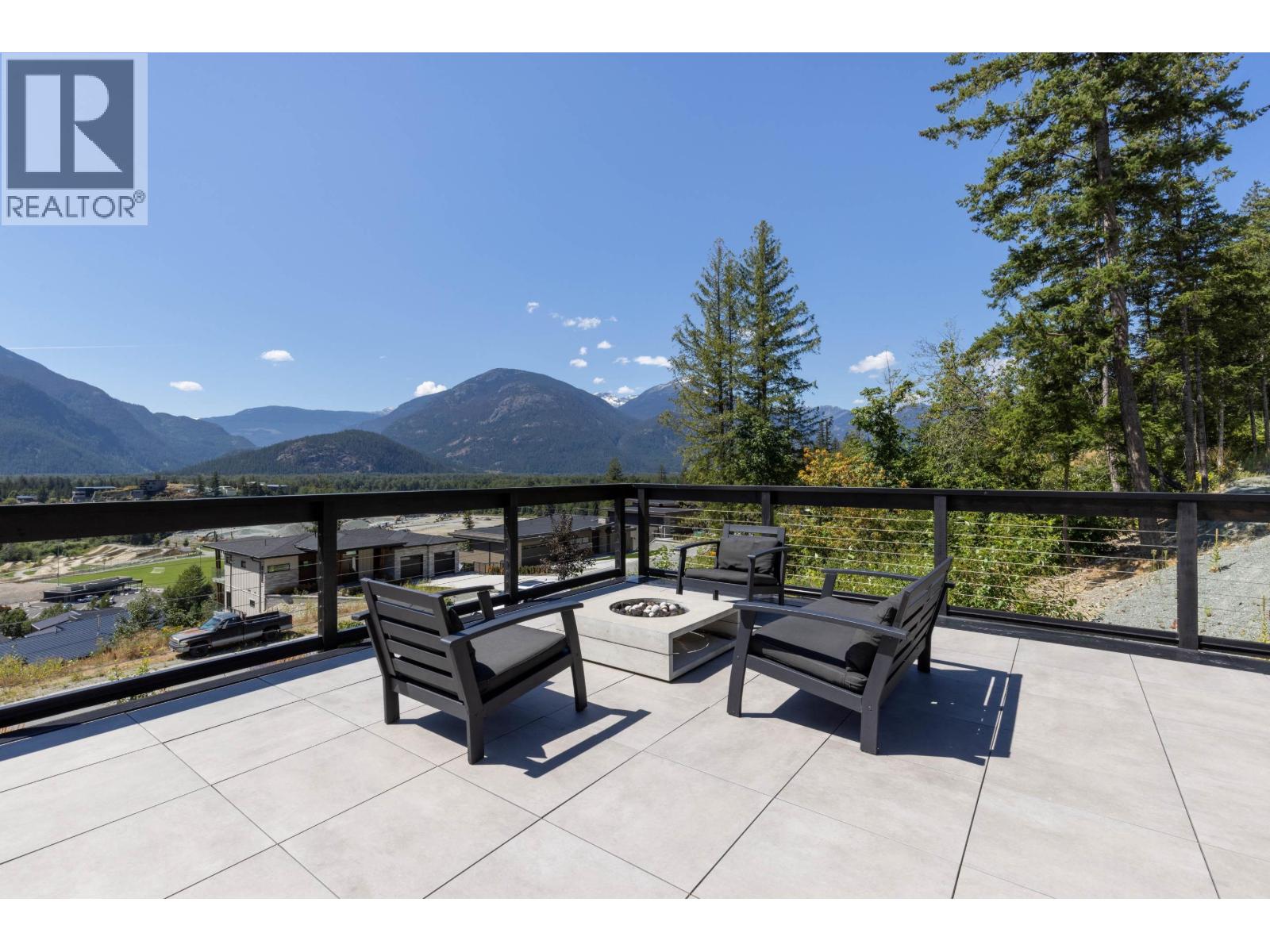7676 Cerulean Drive, Pemberton, British Columbia  V0N 2L3 - Photo 15 - R3036866