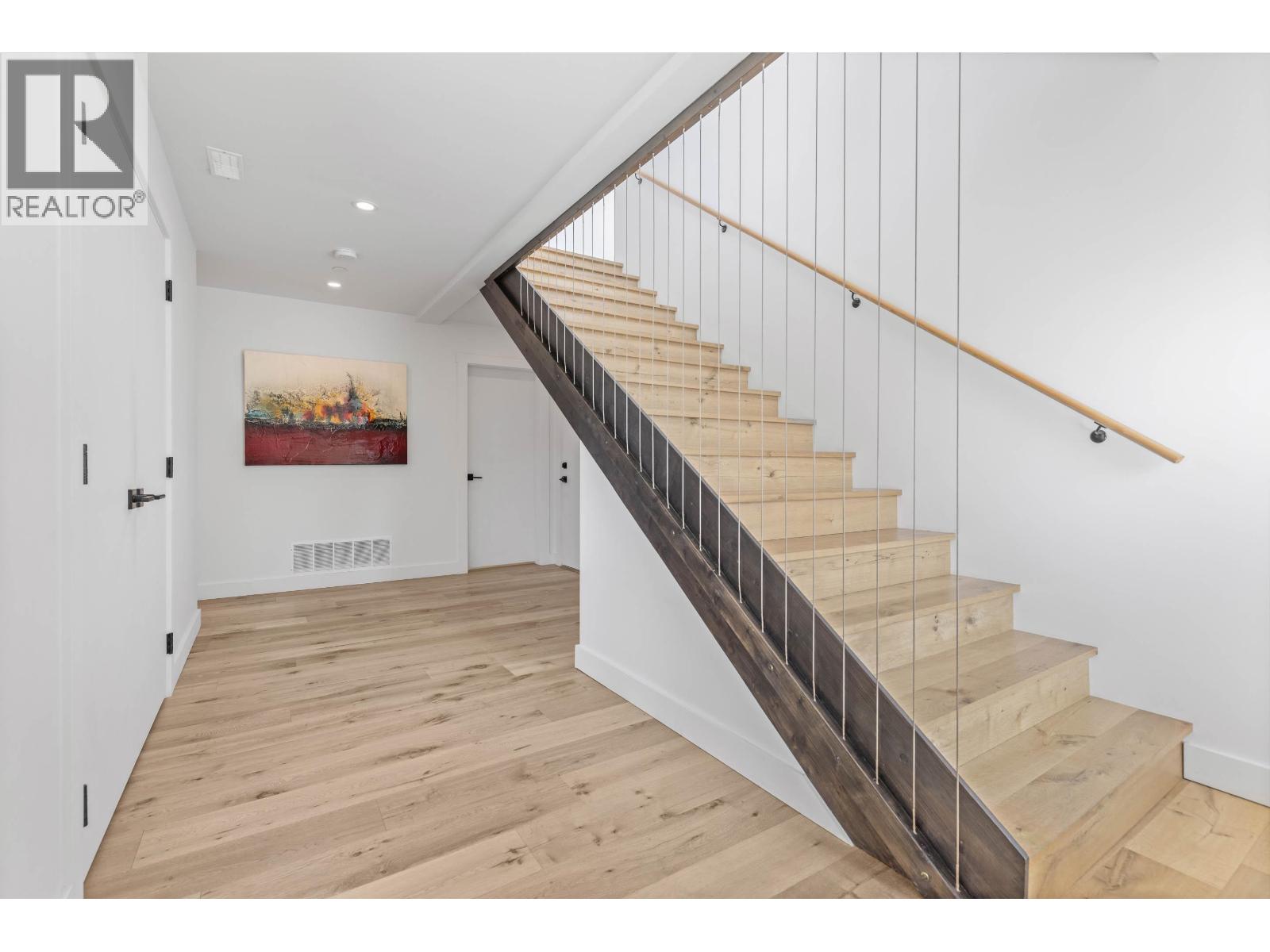 7676 Cerulean Drive, Pemberton, British Columbia  V0N 2L3 - Photo 3 - R3036866