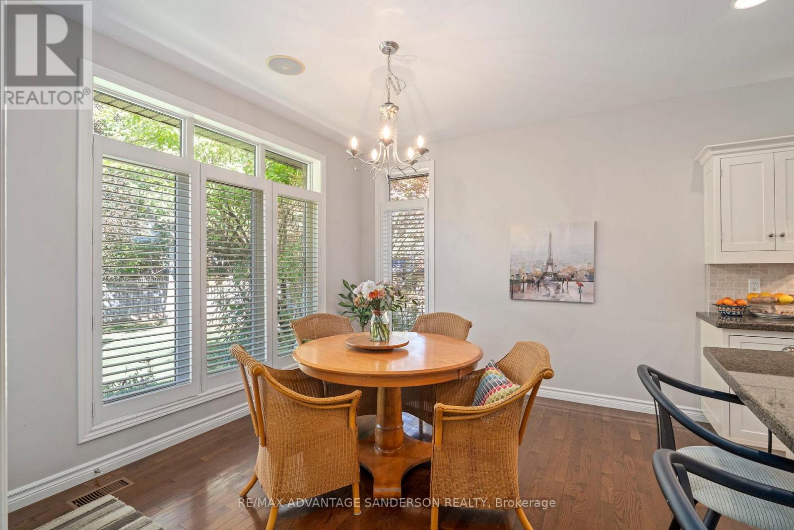 902 Adirondack Road, London South, Ontario  N6K 4W7 - Photo 12 - X12504678