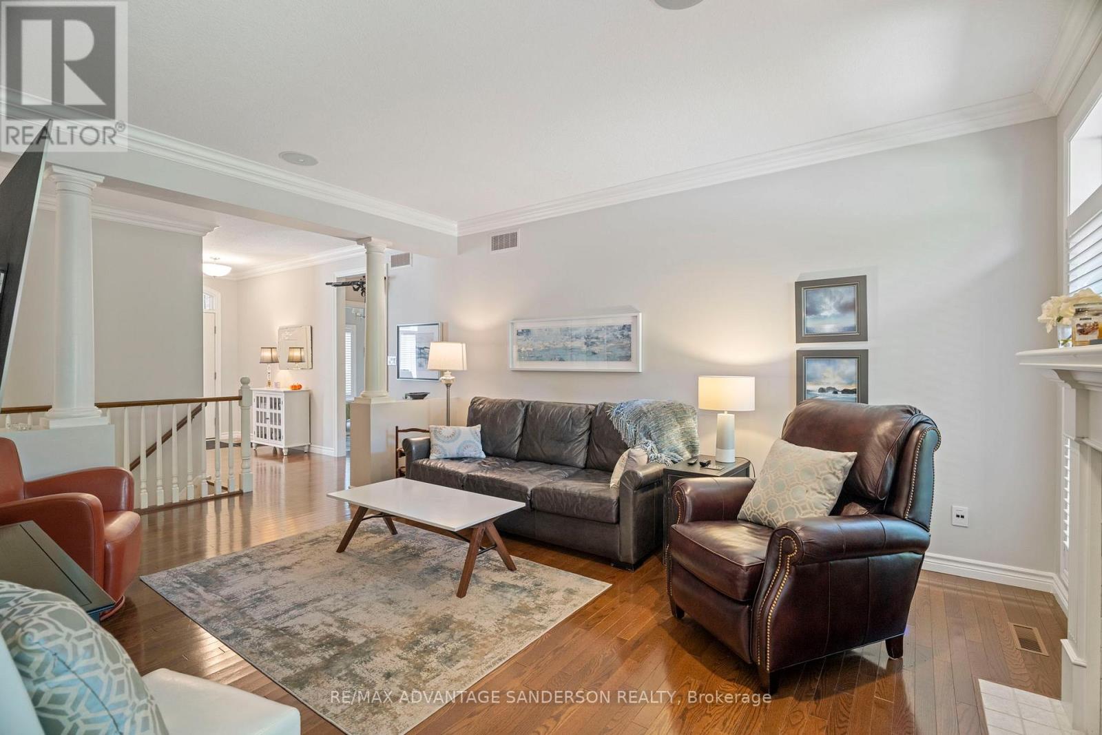 902 Adirondack Road, London South, Ontario  N6K 4W7 - Photo 6 - X12504678