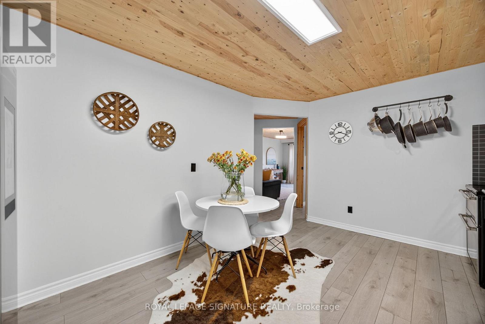 57 Maria Street, Penetanguishene, Ontario  L9M 1L3 - Photo 20 - S12504446