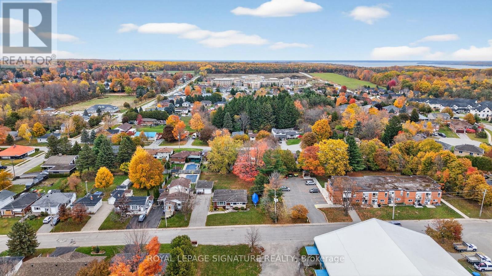 57 Maria Street, Penetanguishene, Ontario  L9M 1L3 - Photo 46 - S12504446