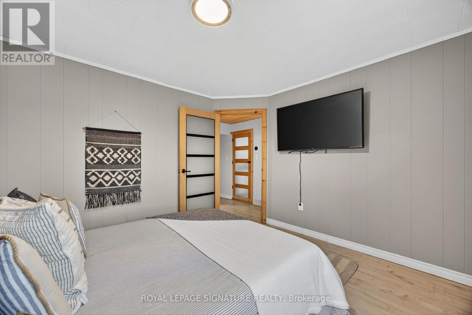 57 Maria Street, Penetanguishene, Ontario  L9M 1L3 - Photo 8 - S12504446