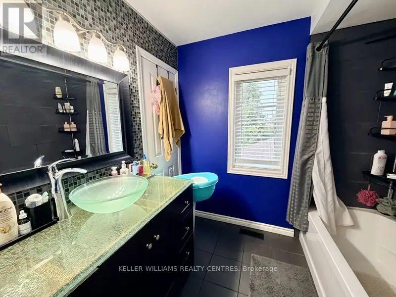 28 Churchland Drive, Barrie (Holly), Ontario  L4N 8P9 - Photo 20 - S12504462