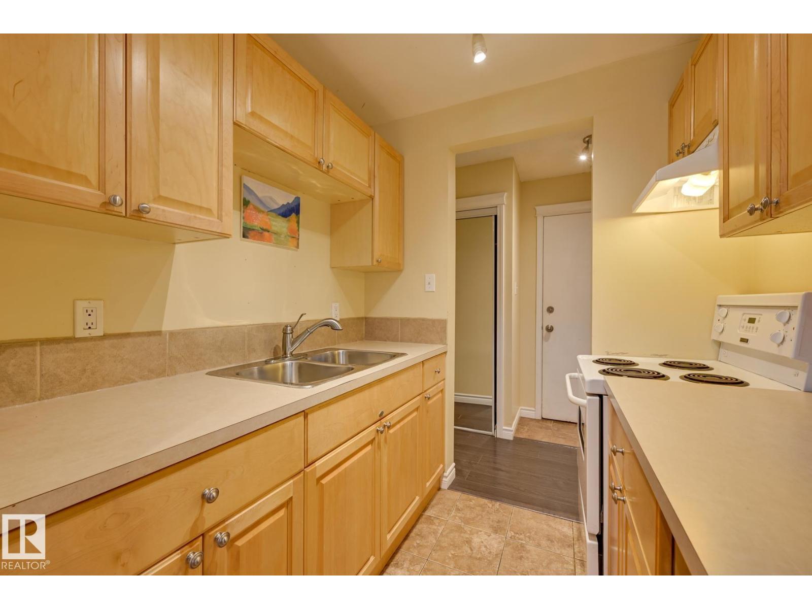 #105 10621 79 Av Nw, Edmonton, Alberta  T6E 1S2 - Photo 10 - E4464572