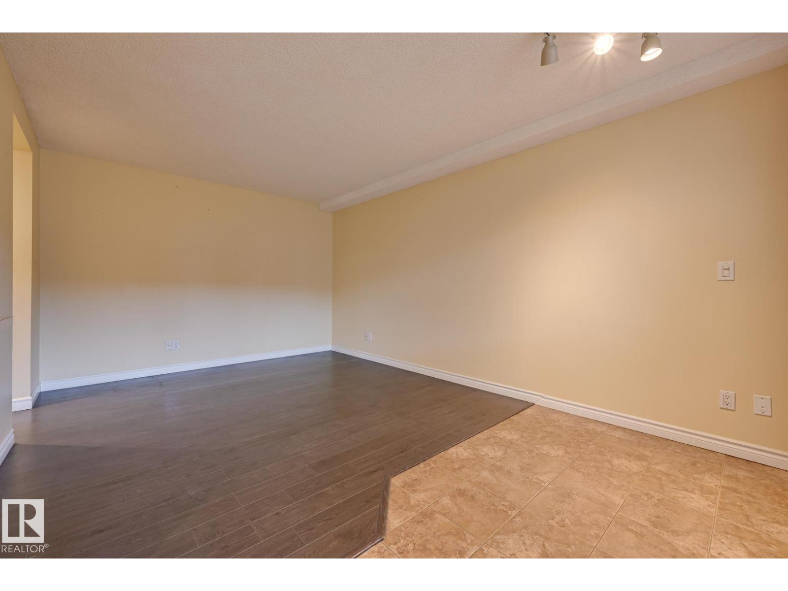 #105 10621 79 Av Nw, Edmonton, Alberta  T6E 1S2 - Photo 5 - E4464572