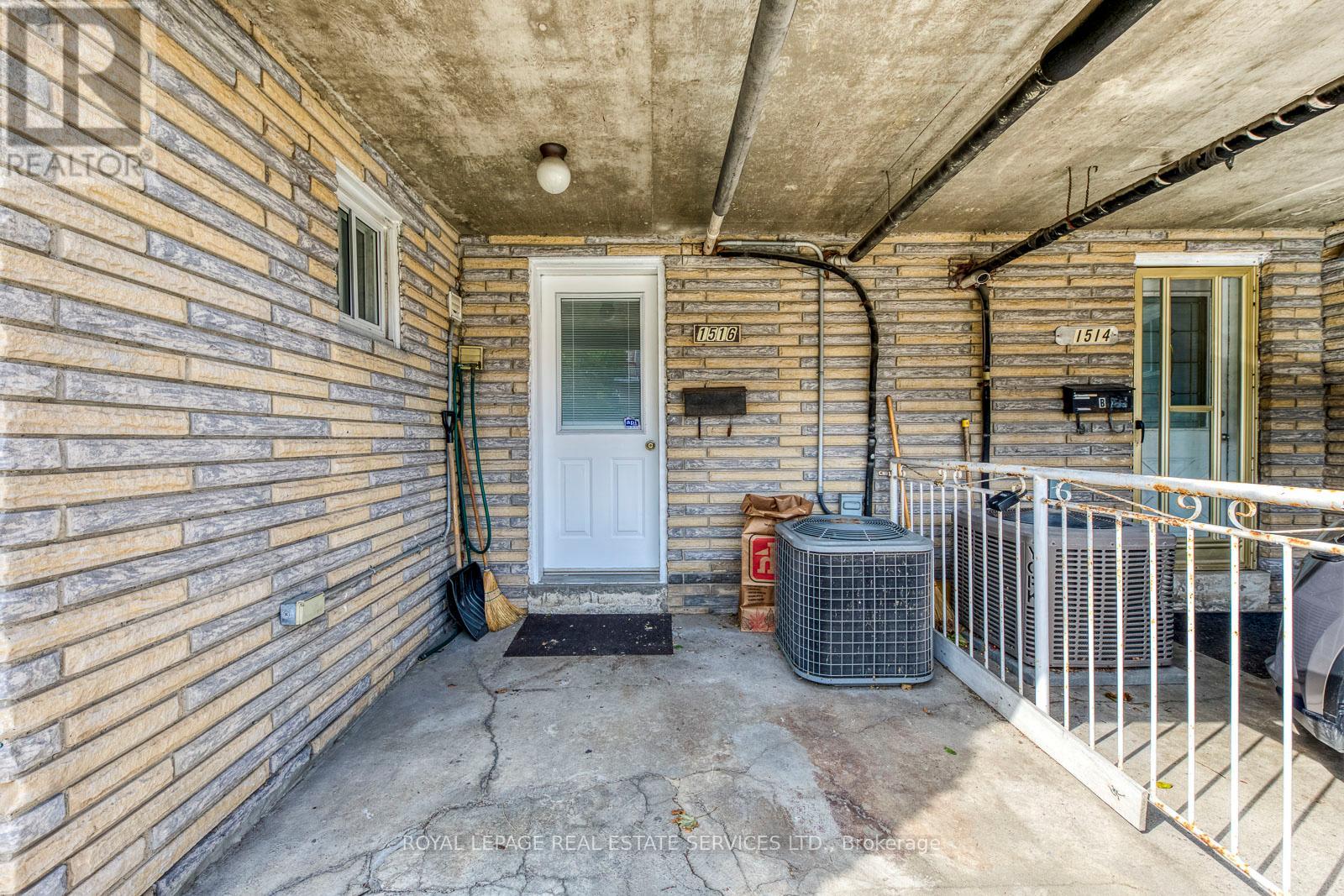 1516 Davenport Road, Toronto, Ontario  M6H 2H8 - Photo 32 - W12503360