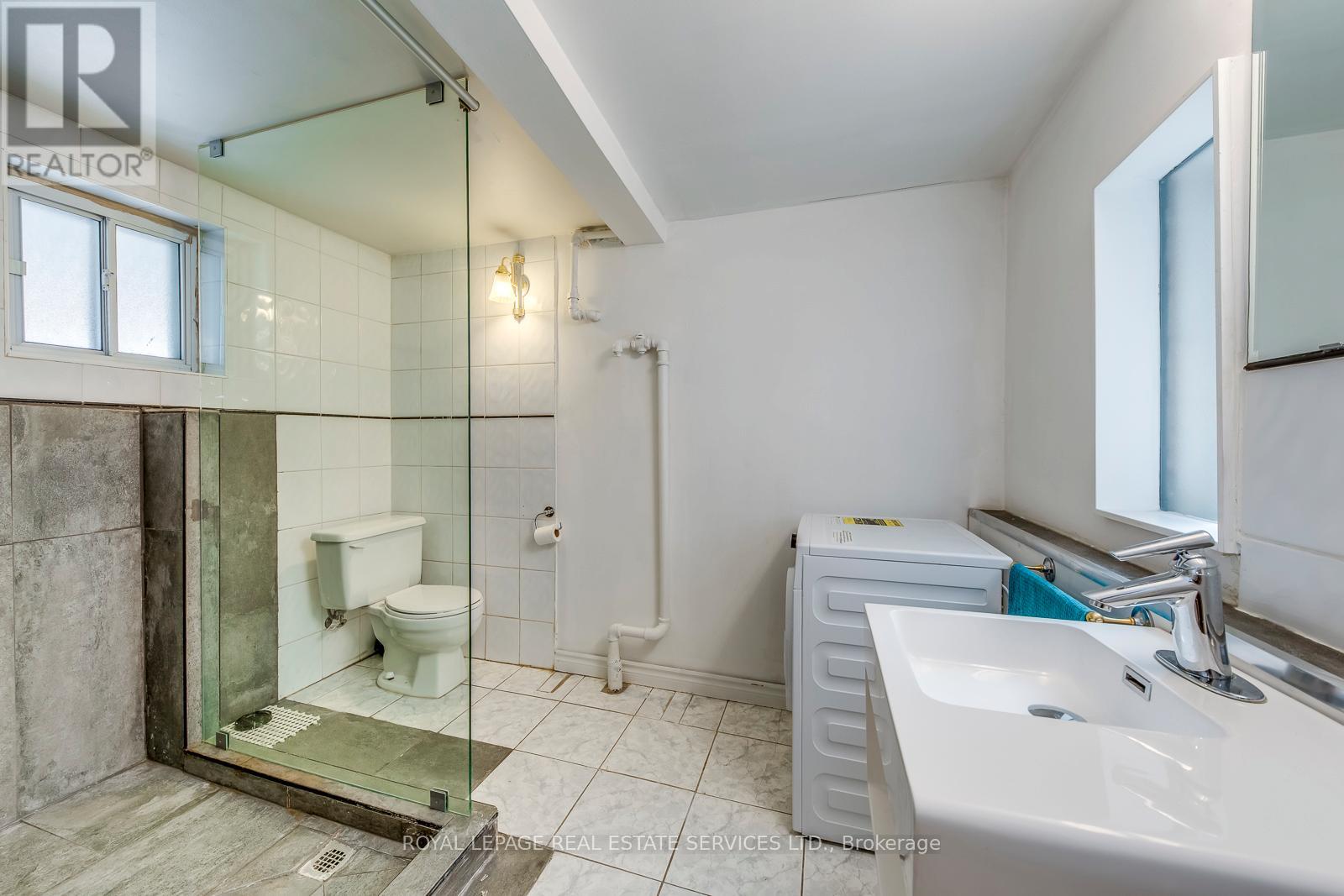 1516 Davenport Road, Toronto, Ontario  M6H 2H8 - Photo 43 - W12503360