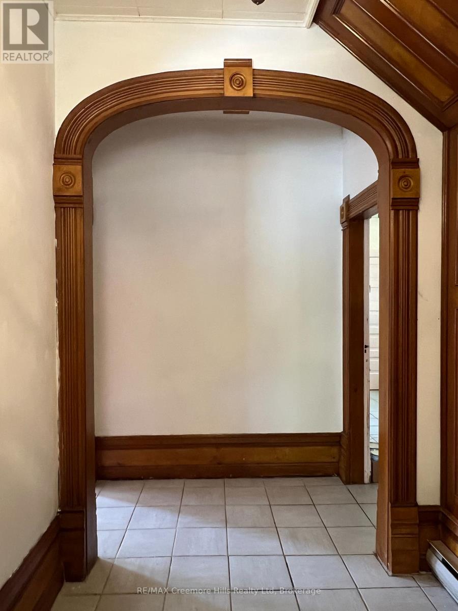 3 Wellington Street E, Clearview, Ontario  L0M 1G0 - Photo 14 - S12340820