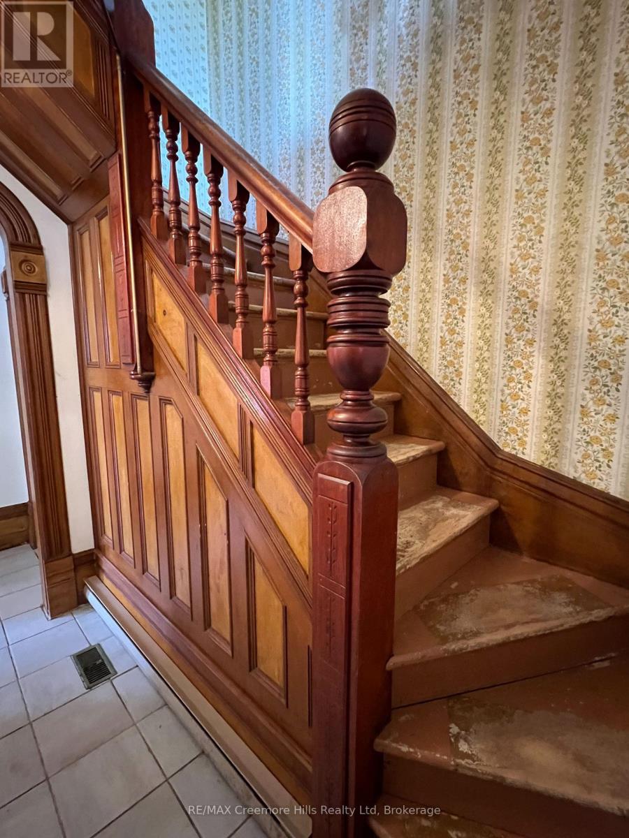 3 Wellington Street E, Clearview, Ontario  L0M 1G0 - Photo 21 - S12340820