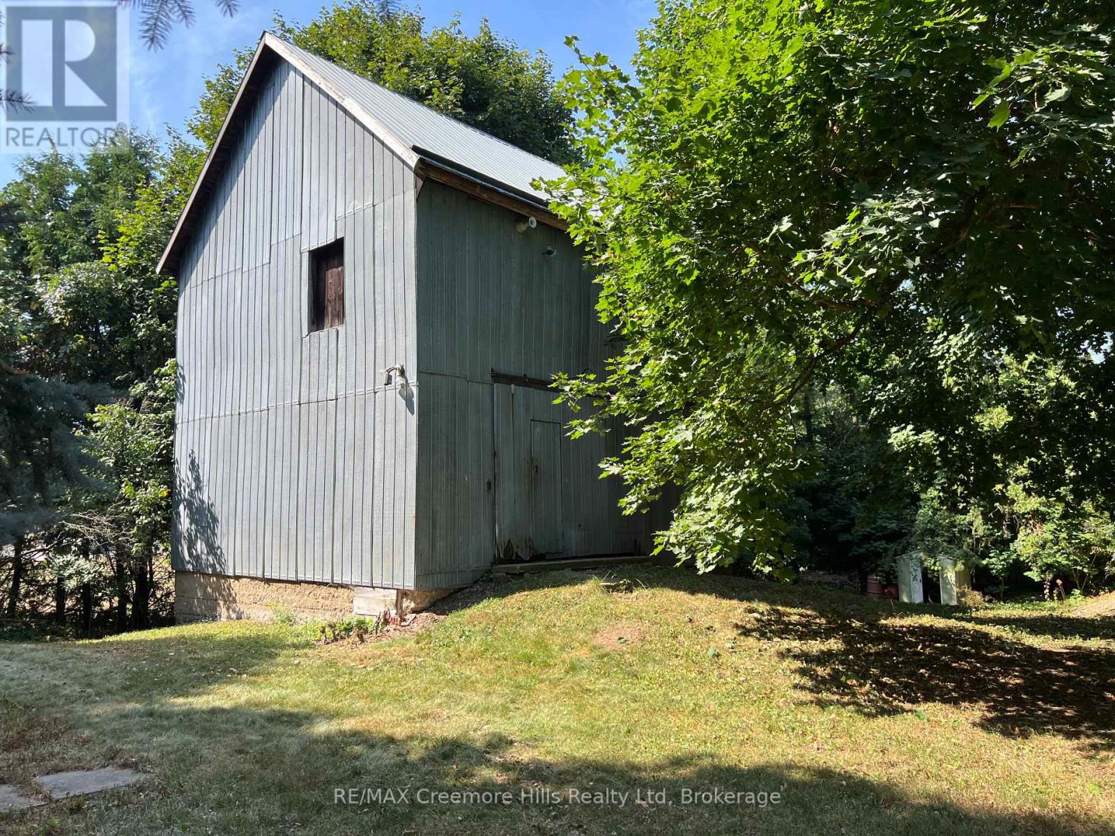 3 Wellington Street E, Clearview, Ontario  L0M 1G0 - Photo 31 - S12340820