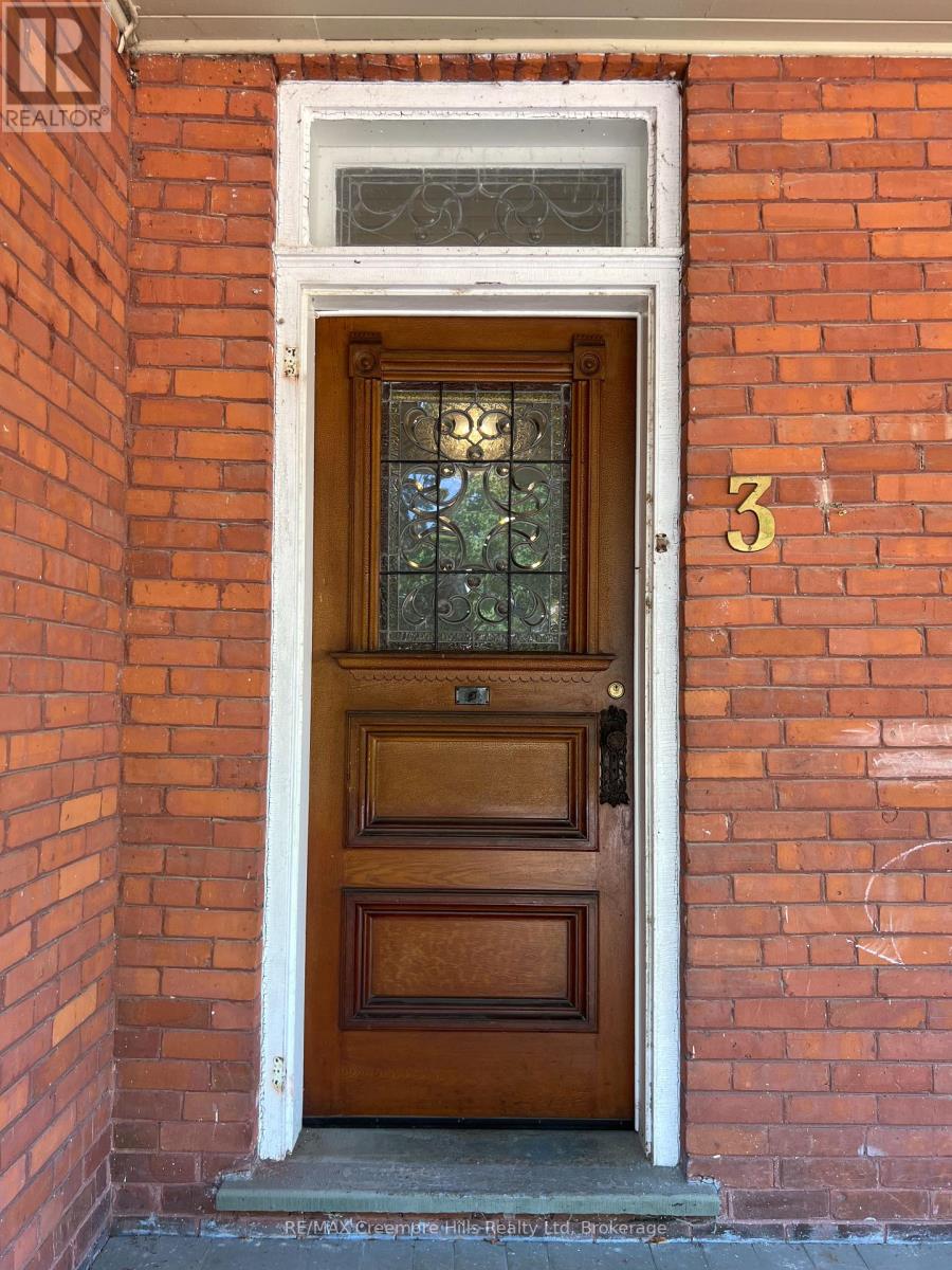 3 Wellington Street E, Clearview, Ontario  L0M 1G0 - Photo 37 - S12340820