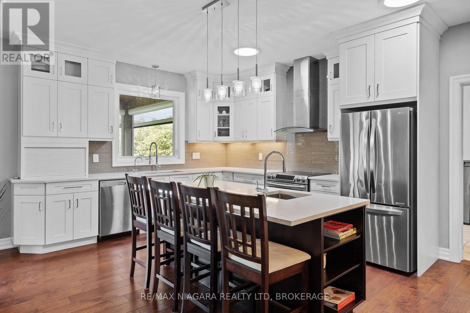 7 Parklane Crescent, St. Catharines (Glendale/glenridge), Ontario  L2T 3T9 - Photo 13 - X12504768