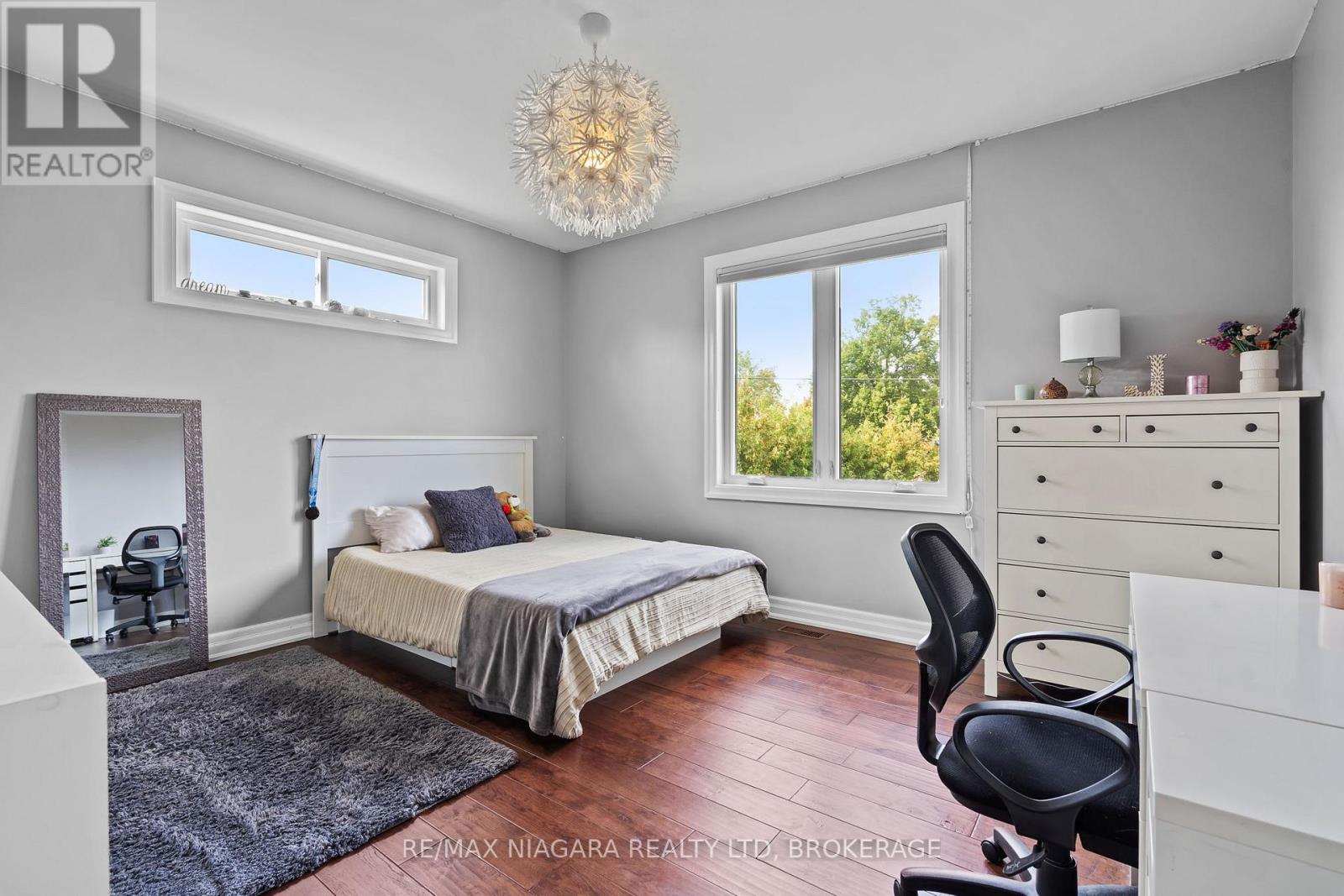 7 Parklane Crescent, St. Catharines (Glendale/glenridge), Ontario  L2T 3T9 - Photo 20 - X12504768