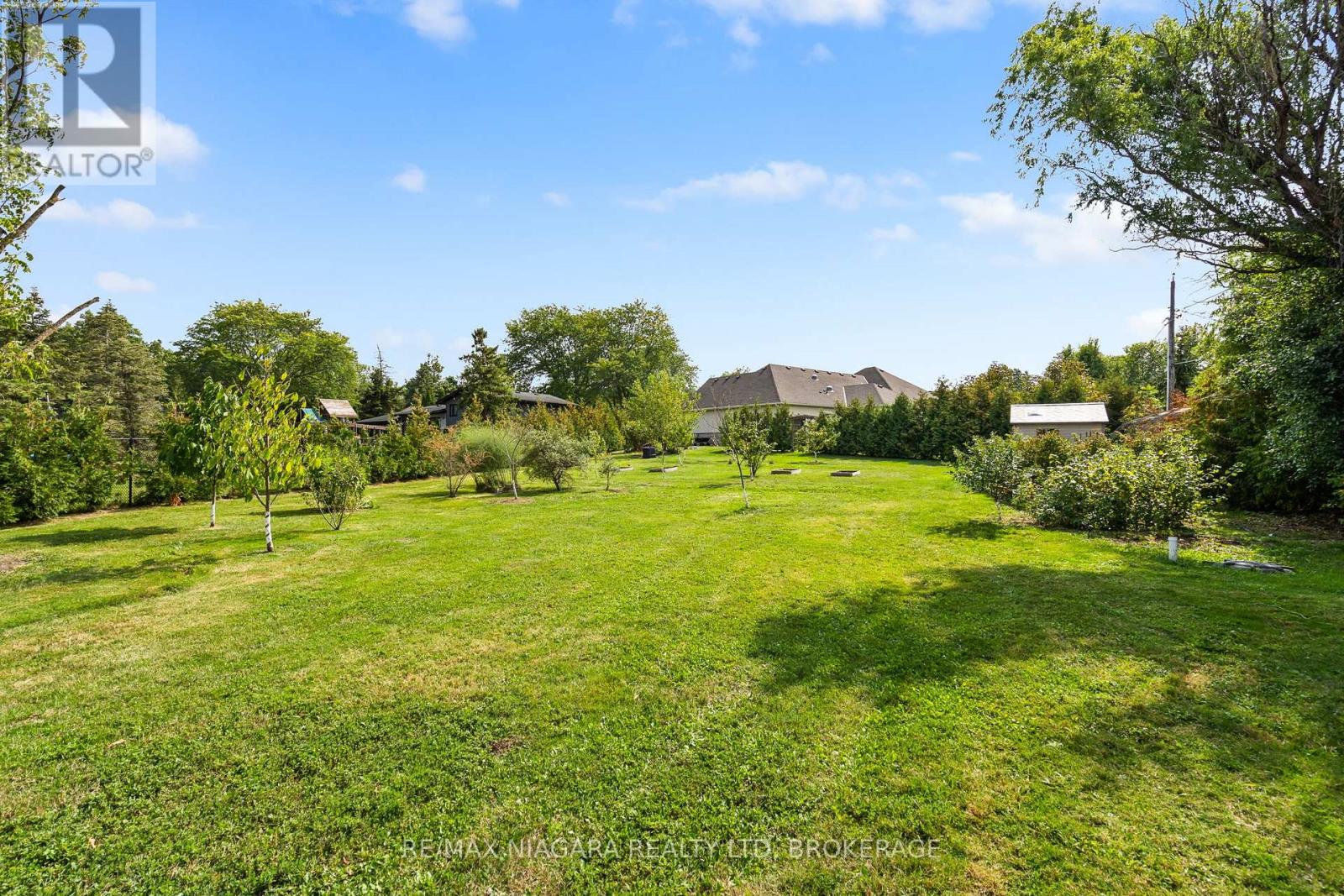 7 Parklane Crescent, St. Catharines (Glendale/glenridge), Ontario  L2T 3T9 - Photo 46 - X12504768