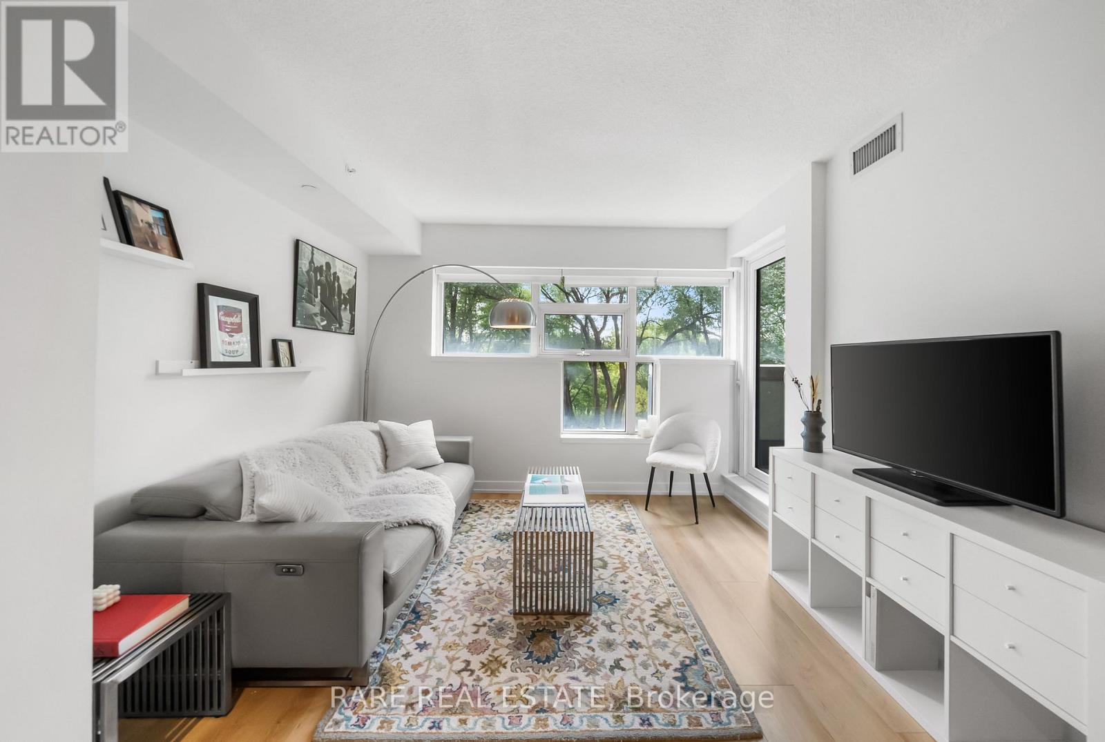 301 - 2220 Lake Shore Boulevard W, Toronto, Ontario  M8V 0C1 - Photo 10 - W12504440