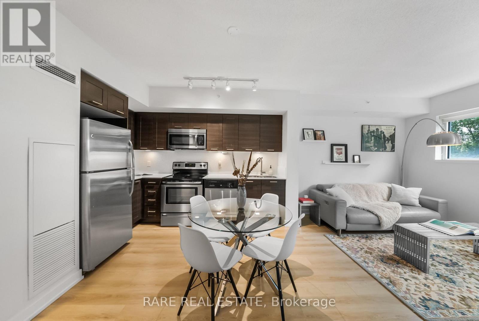 301 - 2220 Lake Shore Boulevard W, Toronto, Ontario  M8V 0C1 - Photo 7 - W12504440