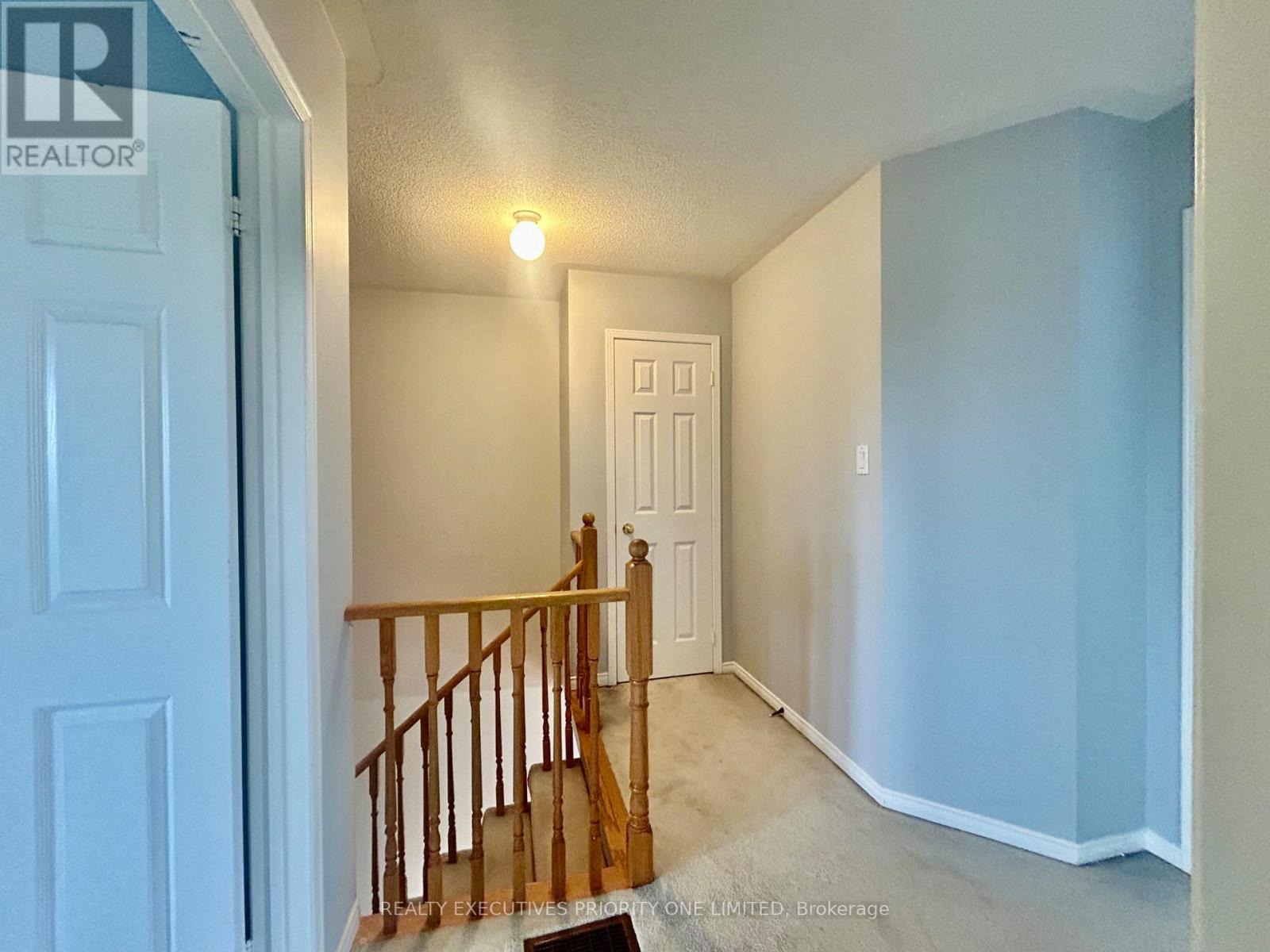 6620 Opera Glass Crescent, Mississauga, Ontario  L5W 1R8 - Photo 10 - W12504490