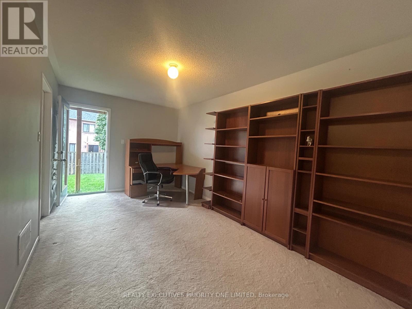 6620 Opera Glass Crescent, Mississauga, Ontario  L5W 1R8 - Photo 12 - W12504490