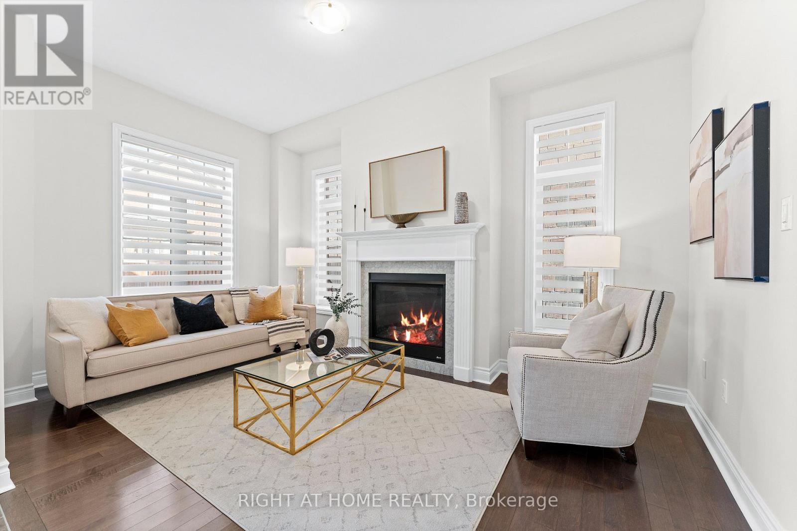 141 Morningside Drive, Halton Hills, Ontario  L7G 0M3 - Photo 4 - W12504496