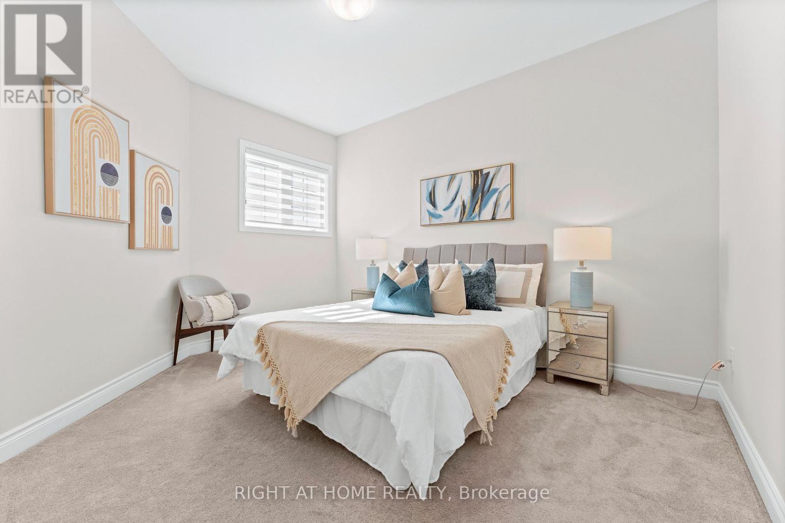 141 Morningside Drive, Halton Hills, Ontario  L7G 0M3 - Photo 9 - W12504496