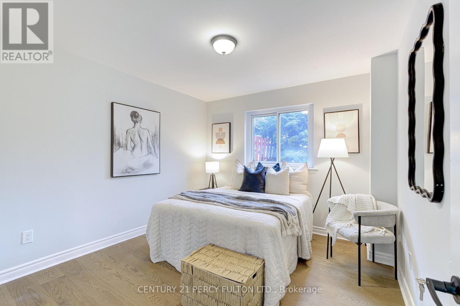 7146 Harwick Drive, Mississauga, Ontario  L4T 3A4 - Photo 15 - W12504498