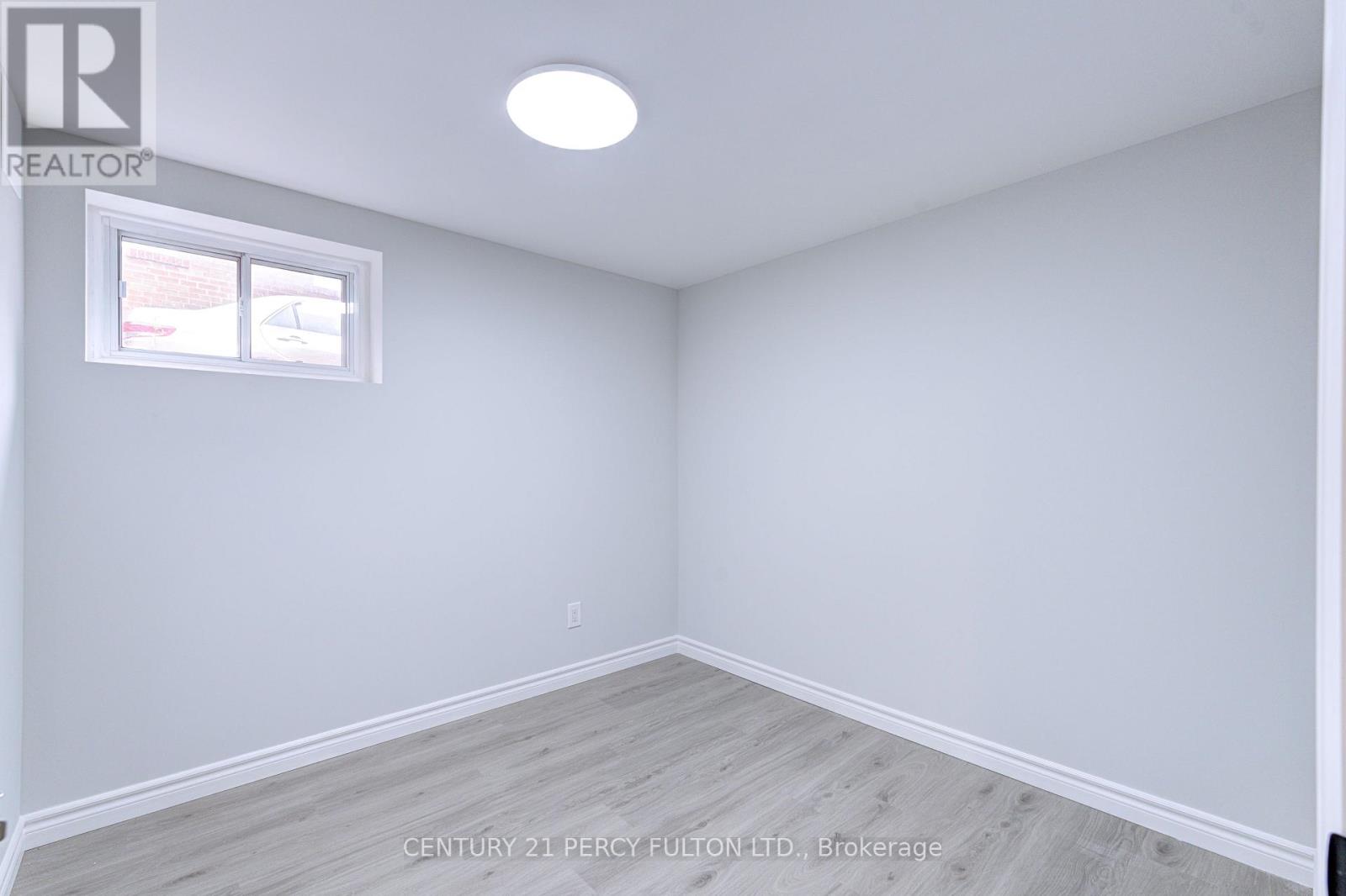 7146 Harwick Drive, Mississauga, Ontario  L4T 3A4 - Photo 19 - W12504498