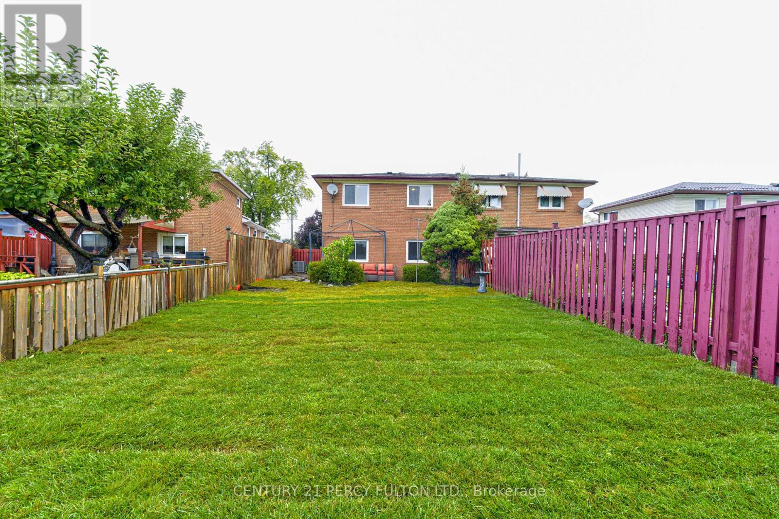 7146 Harwick Drive, Mississauga, Ontario  L4T 3A4 - Photo 23 - W12504498