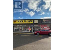 40 BEVERLY HILLS DRIVE, Toronto, Ontario