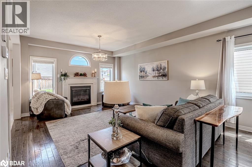 25 Mandley Street, Angus, Ontario  L3W 0B6 - Photo 7 - 40785337