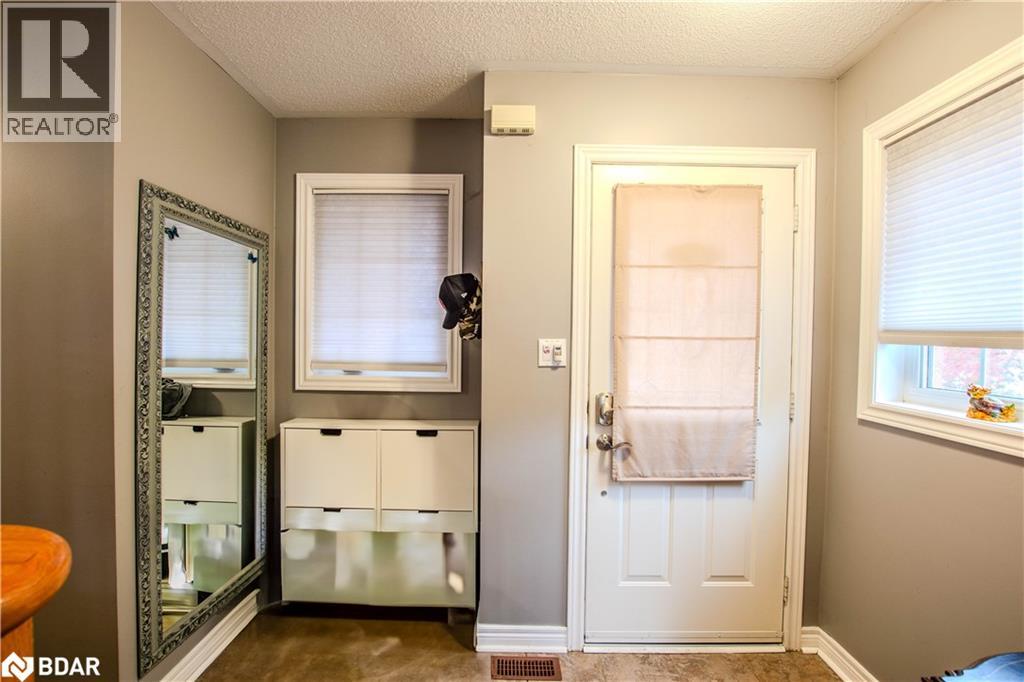 63 Gore Drive, Barrie, Ontario  L4N 5R5 - Photo 7 - 40784384