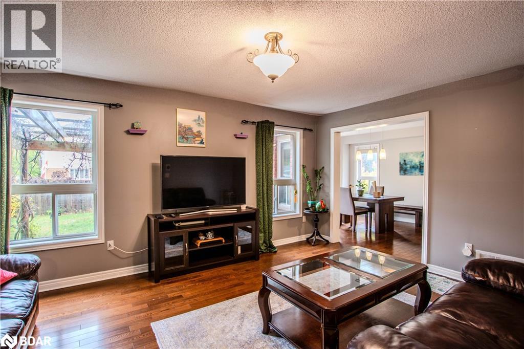 63 Gore Drive, Barrie, Ontario  L4N 5R5 - Photo 8 - 40784384