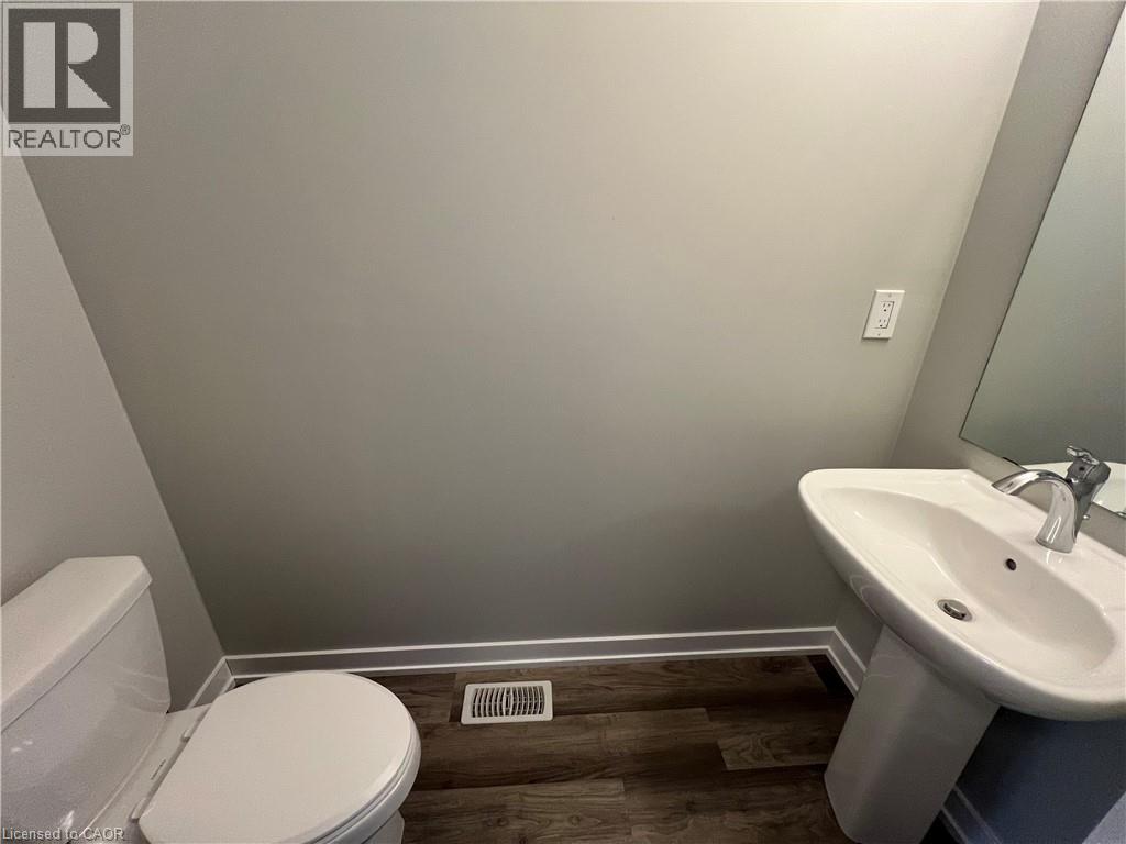 350 River Road Unit# 14, Cambridge, Ontario  N3C 0H4 - Photo 3 - 40785326