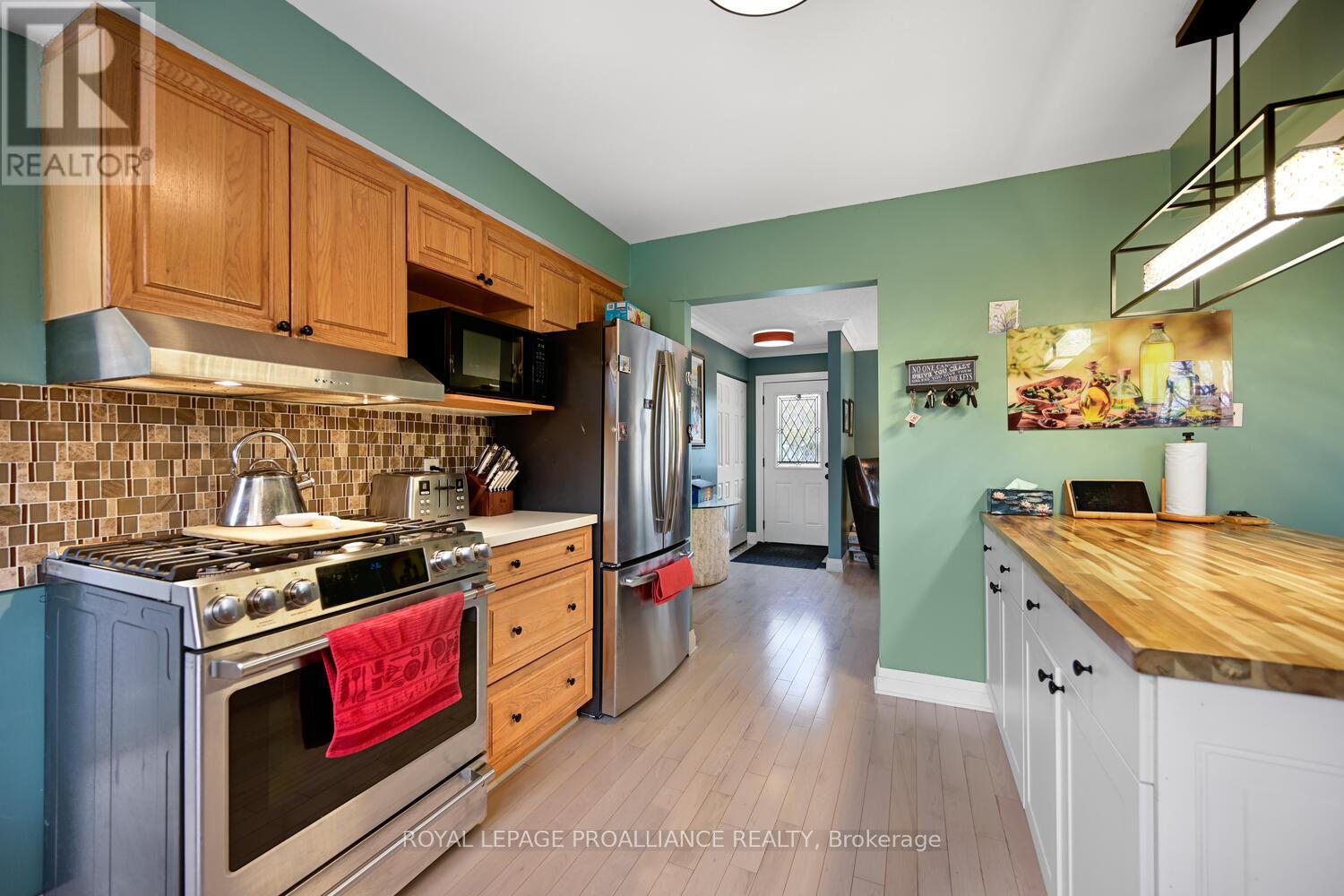 2804 Myrtle Place, Elizabethtown-Kitley, Ontario  K6V 7G9 - Photo 13 - X12504660