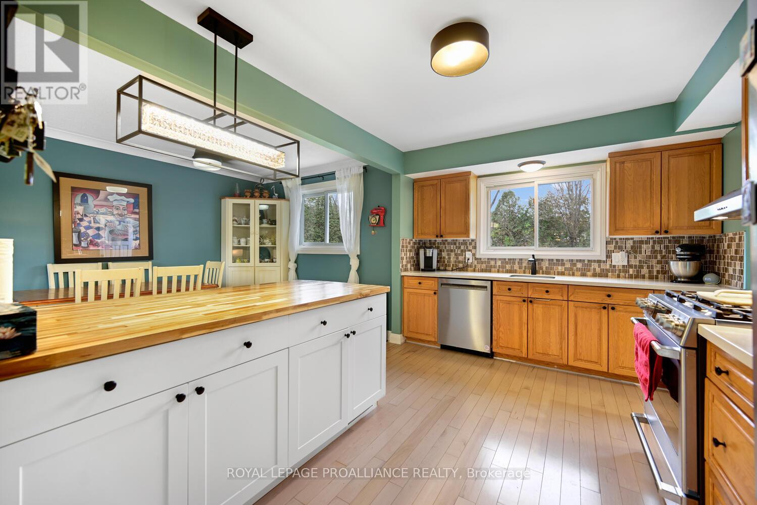 2804 Myrtle Place, Elizabethtown-Kitley, Ontario  K6V 7G9 - Photo 14 - X12504660