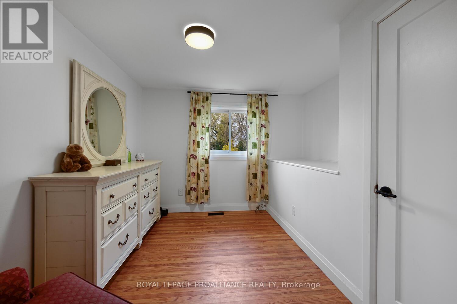 2804 Myrtle Place, Elizabethtown-Kitley, Ontario  K6V 7G9 - Photo 16 - X12504660