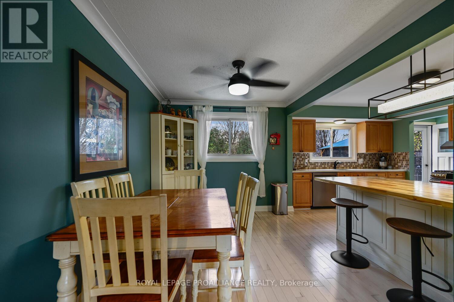 2804 Myrtle Place, Elizabethtown-Kitley, Ontario  K6V 7G9 - Photo 8 - X12504660