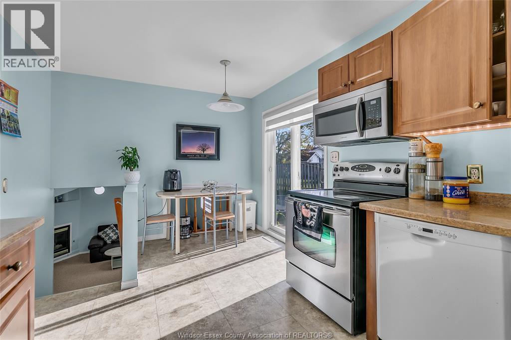 2788 Southridge, Windsor, Ontario  N8W 5N3 - Photo 14 - 25027890