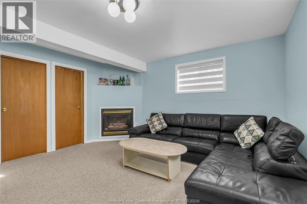 2788 Southridge, Windsor, Ontario  N8W 5N3 - Photo 19 - 25027890