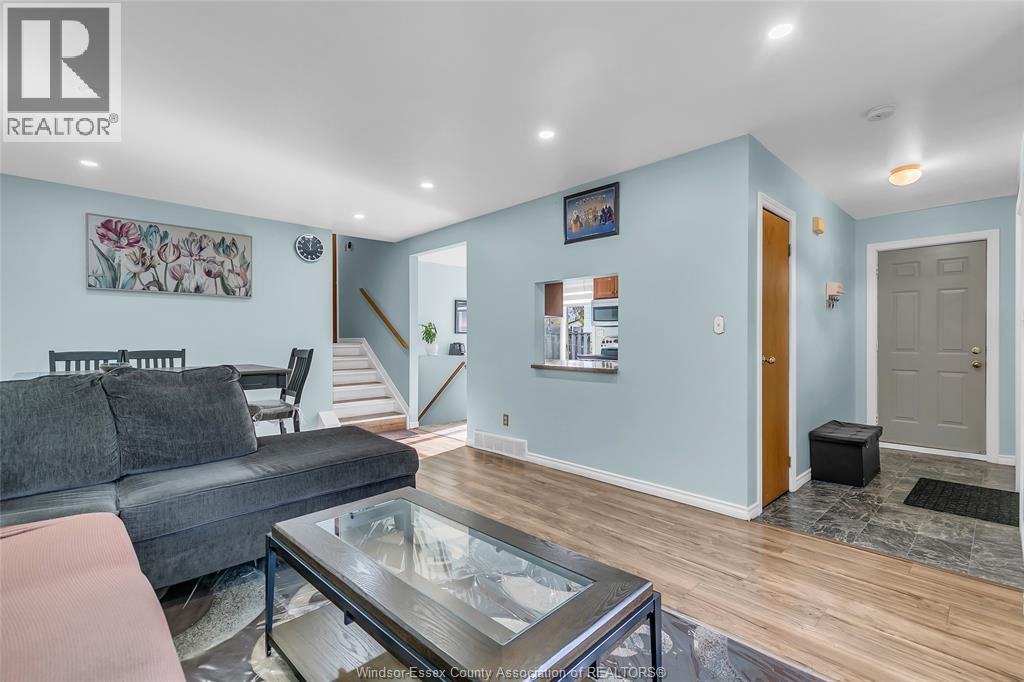 2788 Southridge, Windsor, Ontario  N8W 5N3 - Photo 4 - 25027890