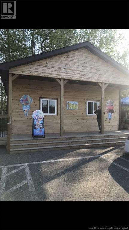 16 Scott Avenue, Rothesay, New Brunswick  E2E 2K3 - Photo 3 - NB129148