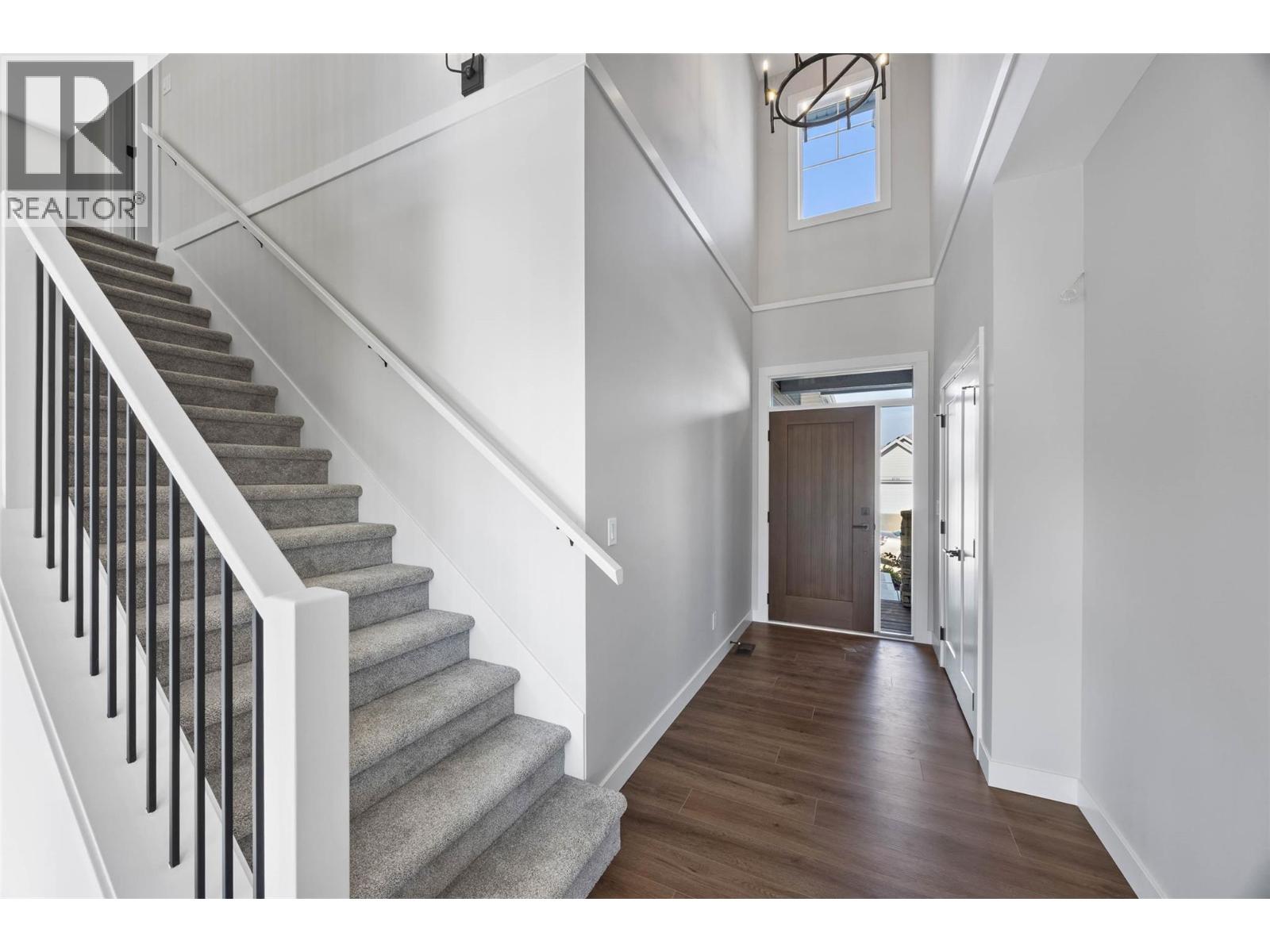 8759 BADGER Drive Kamloops Photo 5 8759 BADGER Drive Kamloops Photo 5