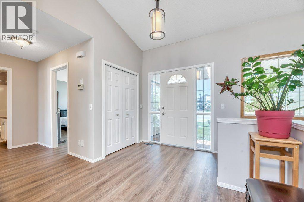 15 Henderson Bay Ne, Langdon, Alberta  T1X 2V6 - Photo 7 - A2263078