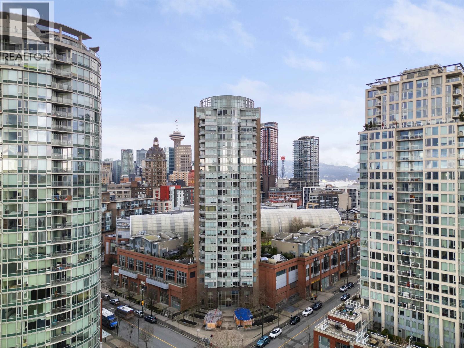 1501 63 KEEFER PLACE, Vancouver, British Columbia