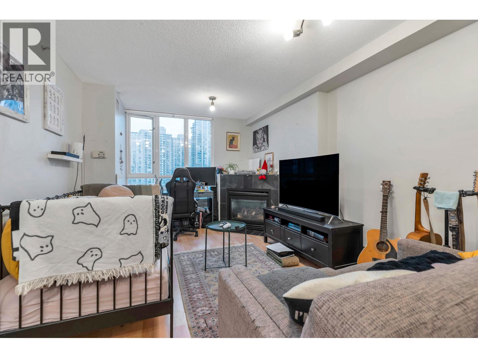 1501 63 Keefer Place, Vancouver, British Columbia  V6B 6N6 - Photo 5 - R3064069