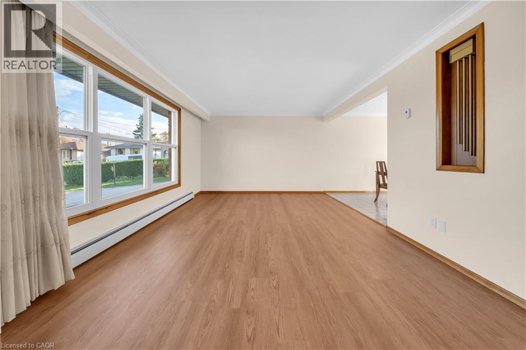 132 Greeningdon Drive, Hamilton, Ontario  L9A 4W7 - Photo 6 - 40779416