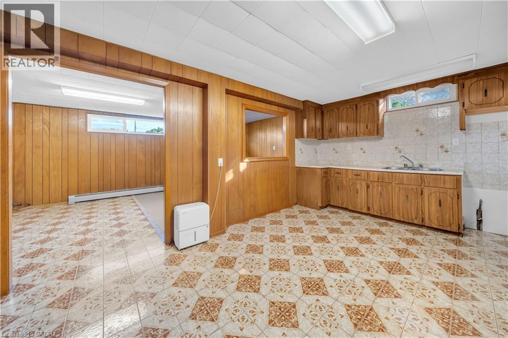 132 Greeningdon Drive, Hamilton, Ontario  L9A 4W7 - Photo 28 - 40779416