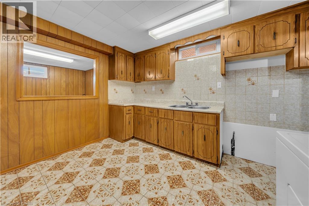 132 Greeningdon Drive, Hamilton, Ontario  L9A 4W7 - Photo 29 - 40779416